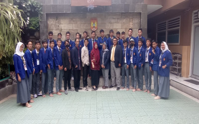 SMK-CIPTA SKILL melaksanakan UKK Informatika